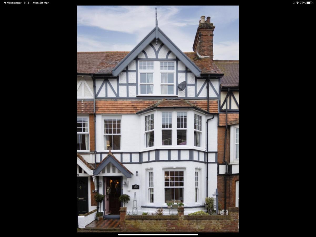 Albury House * Cromer